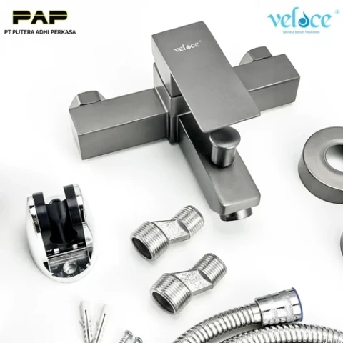 Veloce Kran Bathtub 1096 Stainless + Shower